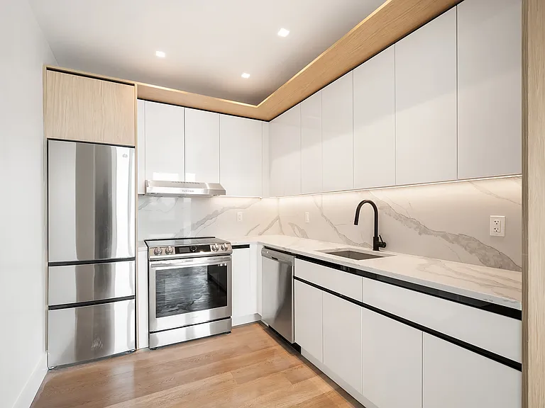 620 W 153rd St #9I — Photo 2