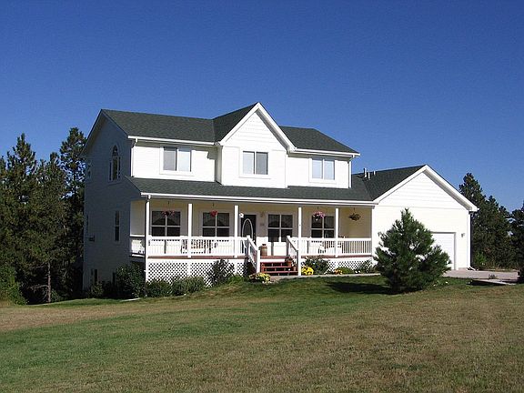 160 Bill Davis Rd-Majestic Pines & 5 Acrs!