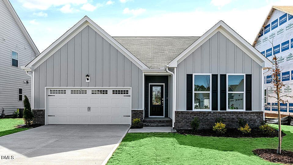 1st image of 568 Lemon Daisy Ln