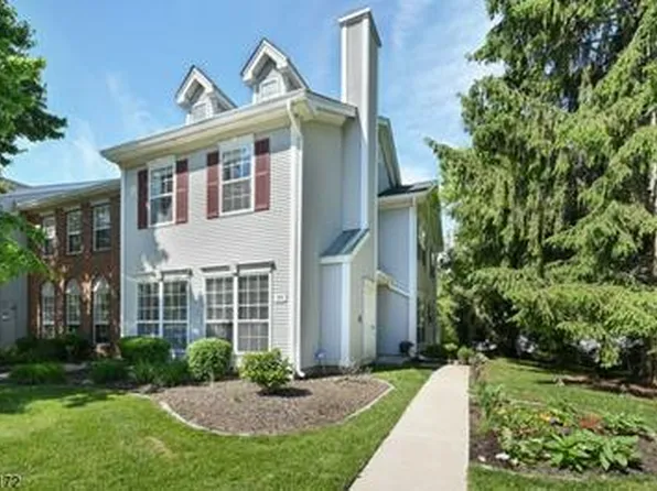 196 Columbus Dr #2006, Franklin Park, NJ 08823