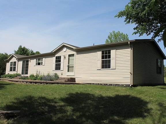 2nd image of 19100 S Lakeland Dr