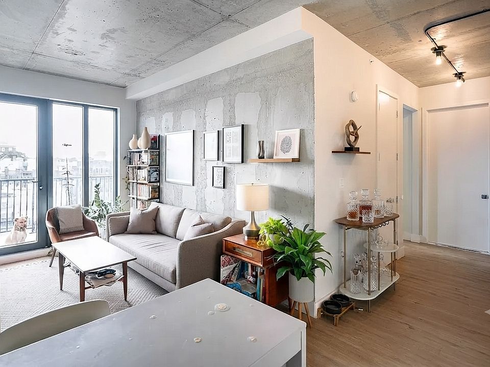 1st image of 815 Flatbush Ave #719
