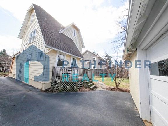 4th image of 47 E Bruce Ave