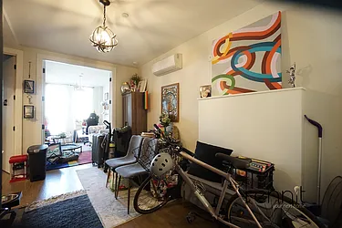 Rented by Rennit Inc.