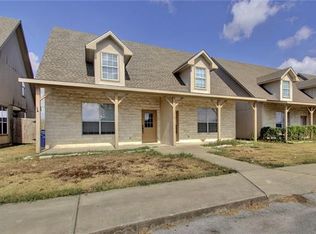 118-E/F Sandstone Dr, Jarrell, TX 76537