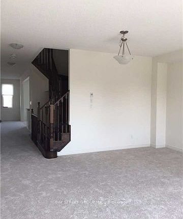 5th image of 81 Sutcliffe Way