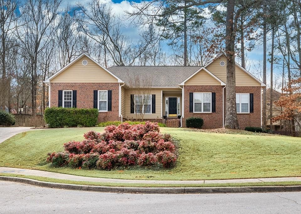 1st image of 1688 Vinings Ct