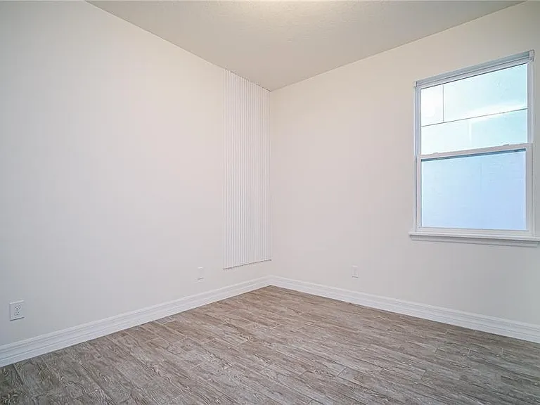 8201 Corkfield Ave — Photo 13