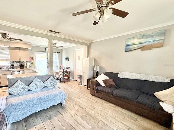 4th image of 1784 Taylor Lake Pl