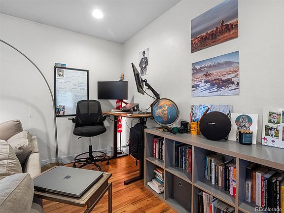 5th image of 3845 Wyandot Street
