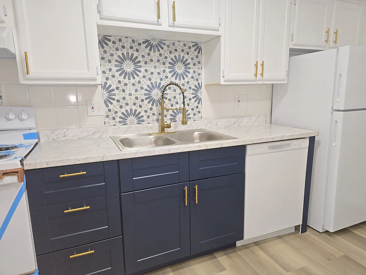 Building Photo - 6752 W 51st Ave #3