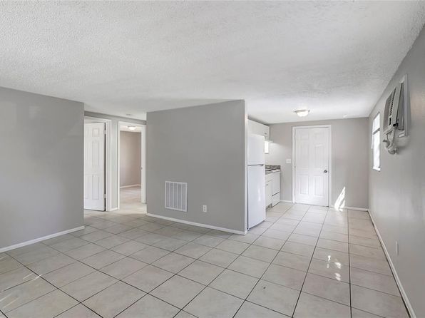 tampa-florida-82036463 picture