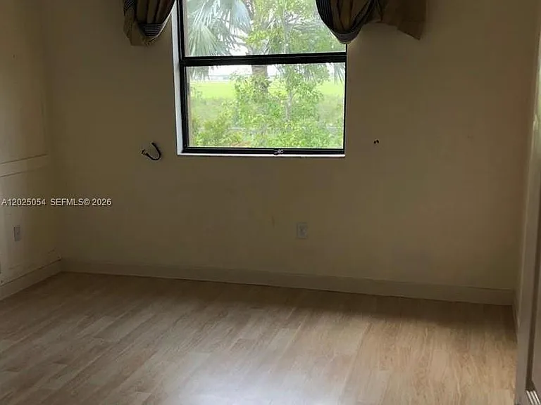 15444 SW 119th Ter — Photo 13