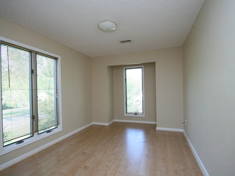 111 Heatherwood Dr — Photo 21