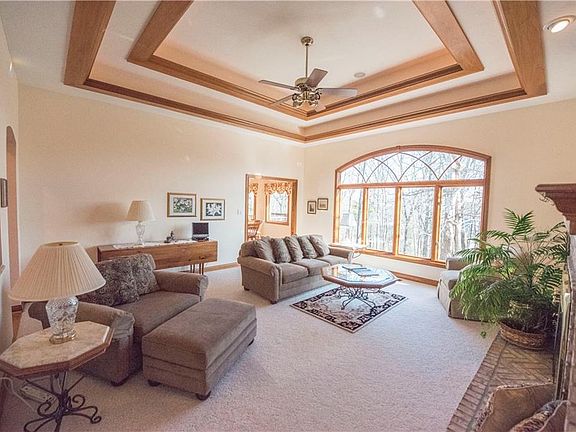 5th image of 2265 Laurel Leaf Ln