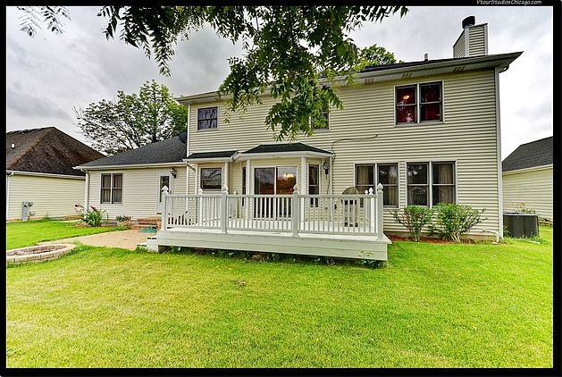 2nd image of 6737 Lakeview Ct
