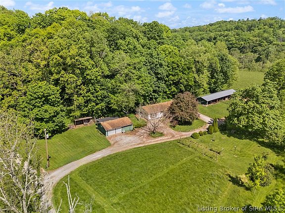 3rd image of 2394 West Old Felker Road