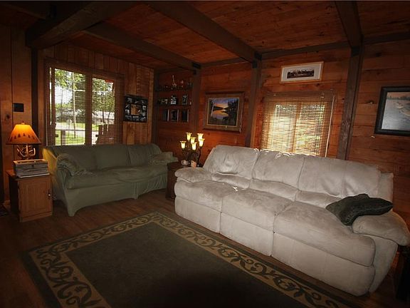 3rd image of 11941 Shady Ave