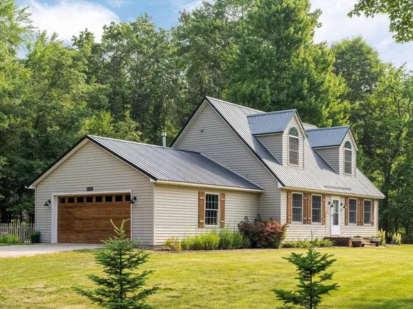 4931 River Woods Rd, Lake City, MI 49651