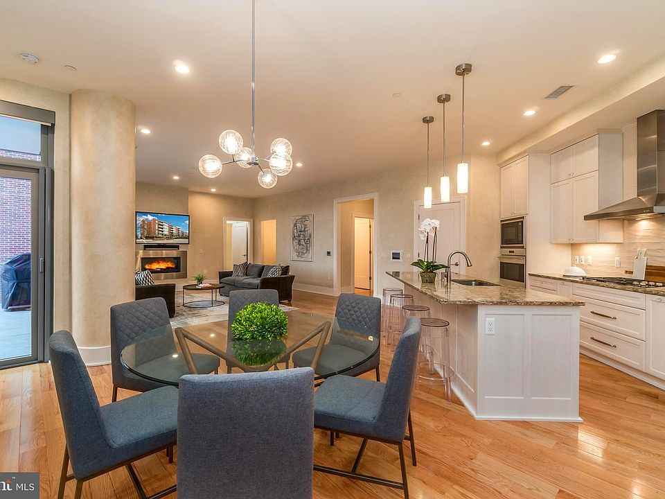 1st image of 601 N Fairfax St APT 404