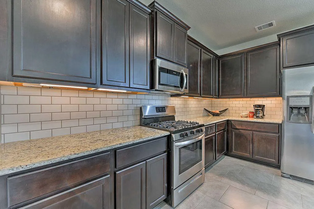 3323 Harvest Meadow Ln — Photo 4