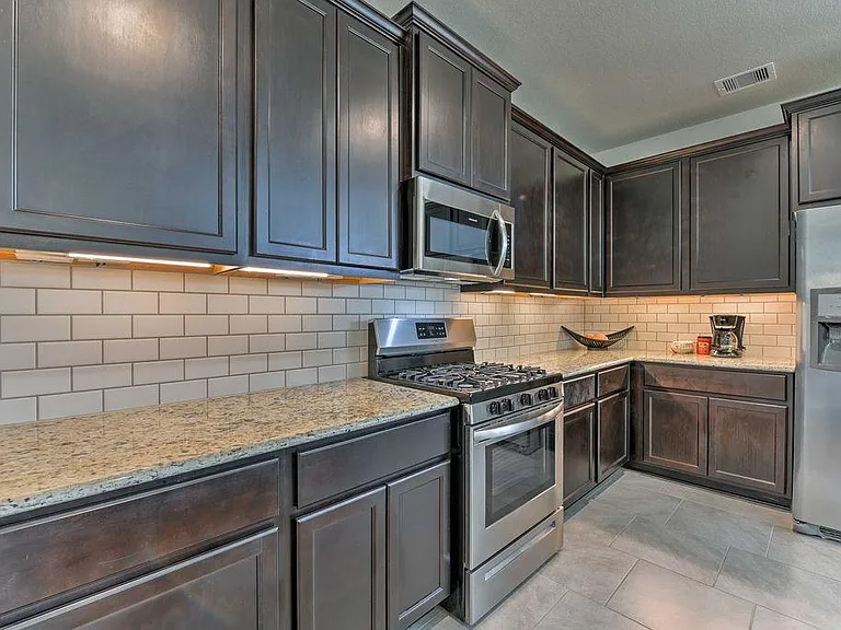 3322 Harvest Meadow Ln — Photo 7