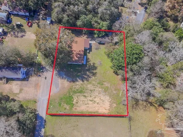 30 Howard Dr, Pensacola, FL 32503