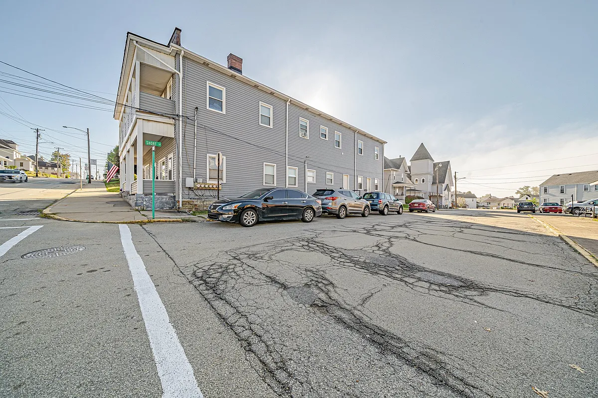 Building Photo - 507 Short St #1