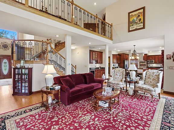 4th image of 18034 S Crystal Lake Dr