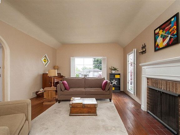 2nd image of 4320 Atlas Ave