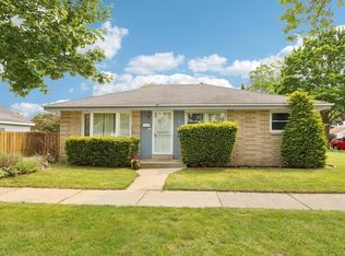 525 W Allerton Ave, Milwaukee, WI 53207