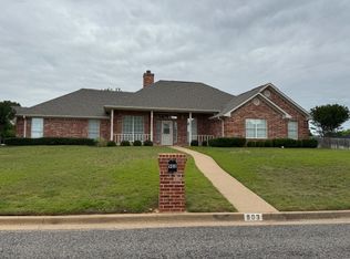903 Van Winkle Cir, Athens, TX 75751