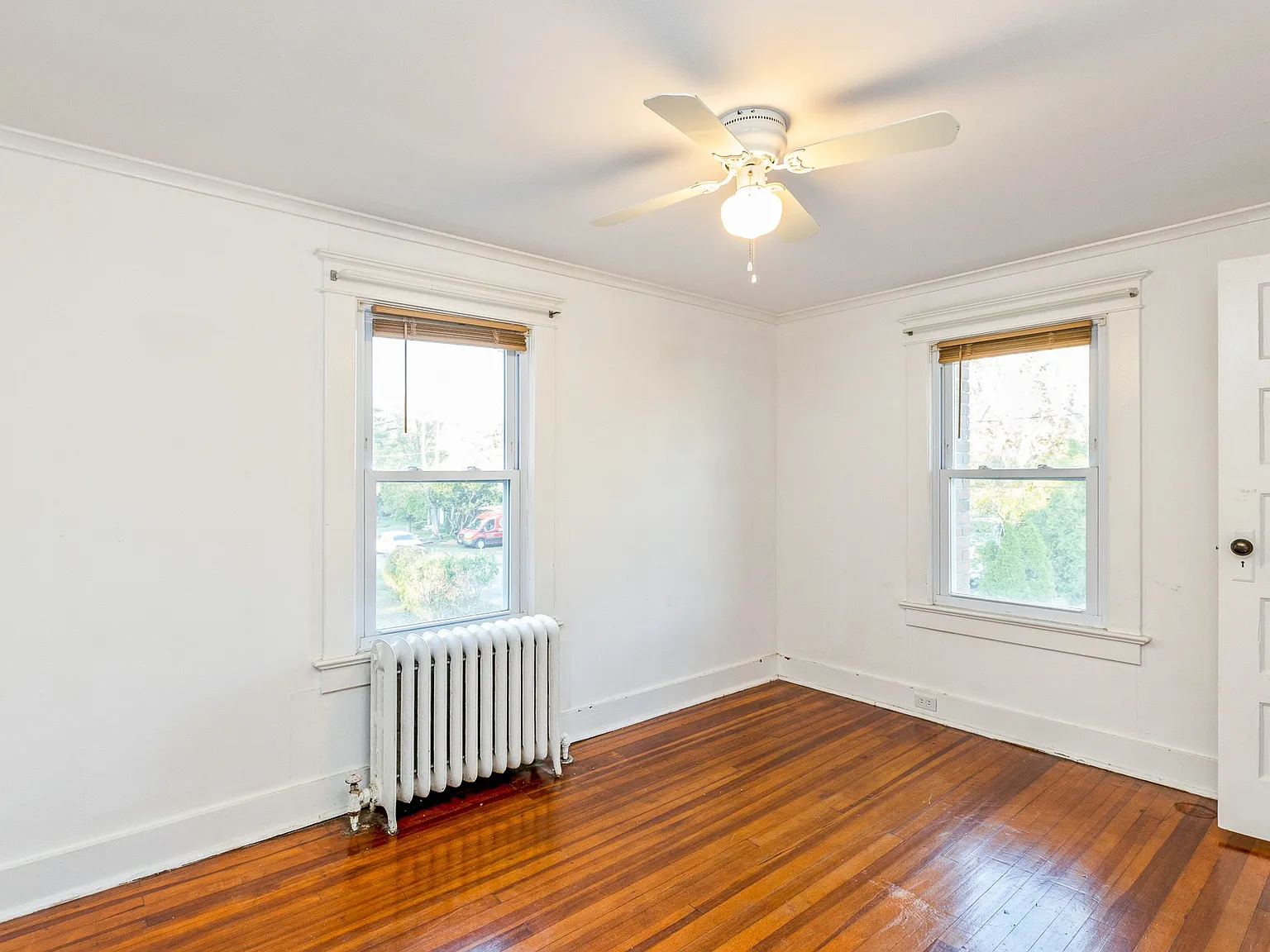 12 Hawkins Ave — Photo 3