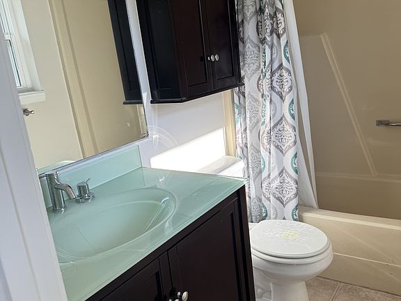2nd image of 2146 W Loren Cir