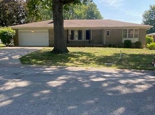 710 NW Range St, Blue Springs, MO 64015