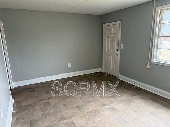 2nd image of 18B Dixie Dr