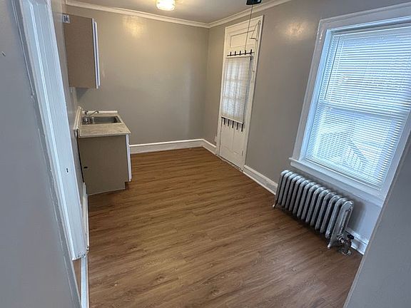 2nd image of 10155 S Eberhart Ave #500-1