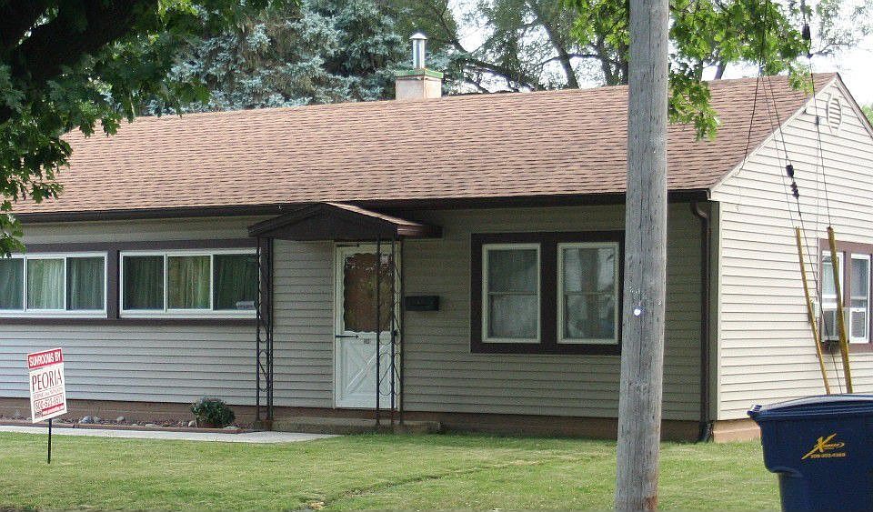 1st image of 204 Saint Clair Dr
