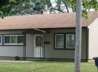 204 Saint Clair Dr, Marquette Heights, IL 61554