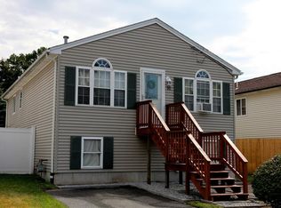 10 Plant St, Cumberland, RI 02864