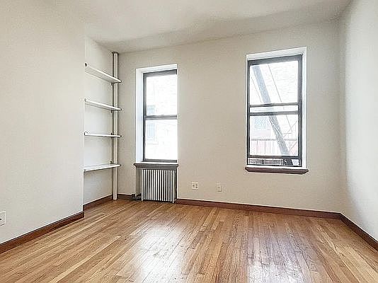 1st image of 405 W 49th St APT 3W