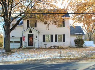 204 N John F Kennedy Ave, Keytesville, MO 65261