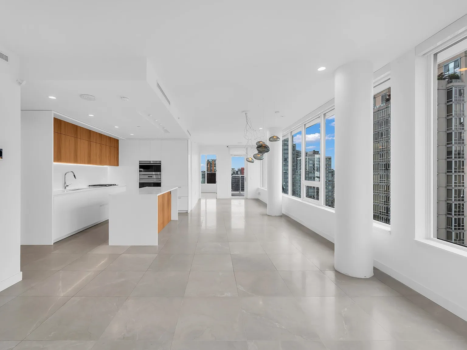 2 bed, 1431 sqft, $6,500 — Photo 3