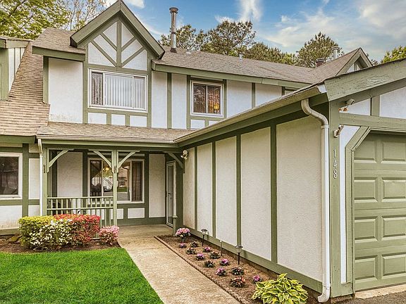 2nd image of 148 Eagle Hill Ct