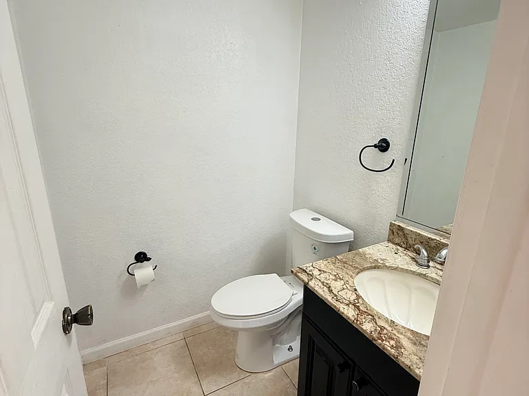 9645 SW 148th Pl — Photo 9
