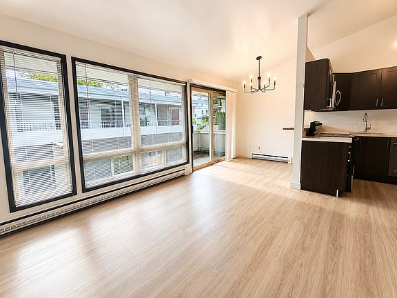 2nd image of 921 N 96th St #16