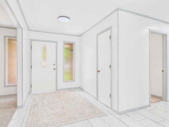 5th image of 1907 Arbor St
