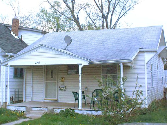 2nd image of 450 Helen St