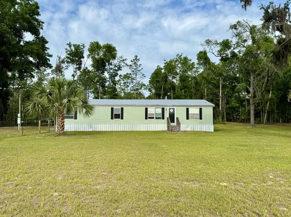 460 SE 557th St, Old Town, FL 32680
