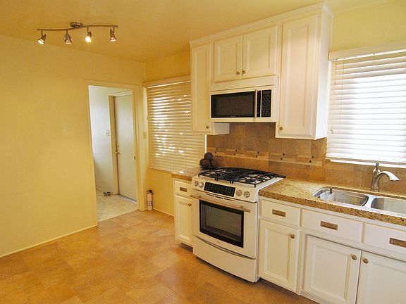2nd image of 534-38 Hosmer St